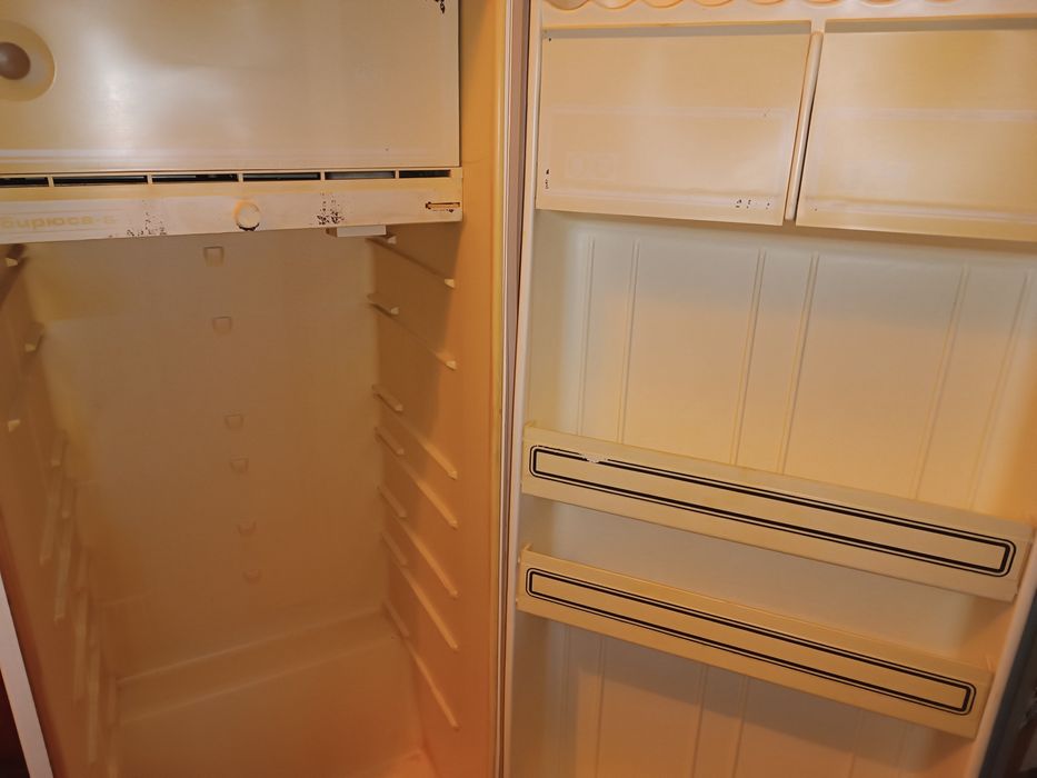 Продам холодильник