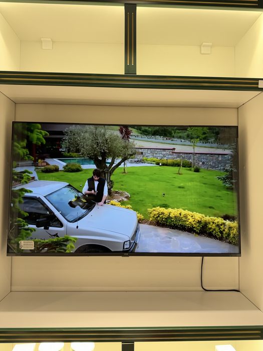 Телевизор новый продам