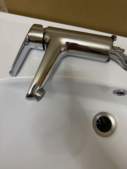 Baterie baie pentru lavoar, Remer Essenza ESM10, ventil inclus, montaj stativ, monocomanda