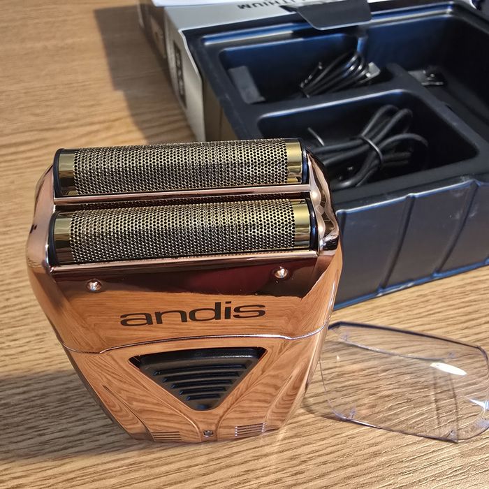 Shaver profesional ANDIS nou