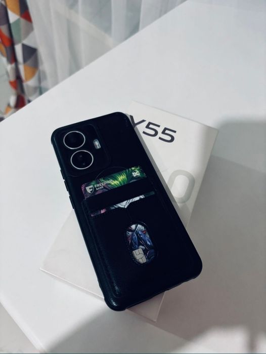Vivo Y55 телефон