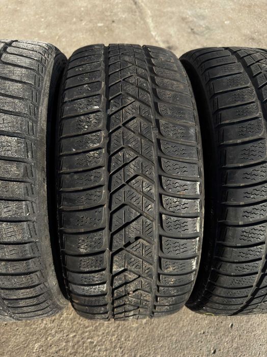 Anvelope 225/40R18 Pirelli Iarna M+S
