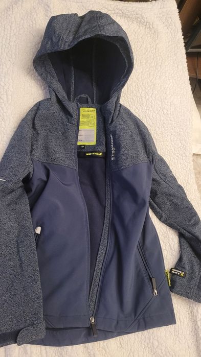 Geaca Nortville pt 10 ani ,stare  f buna