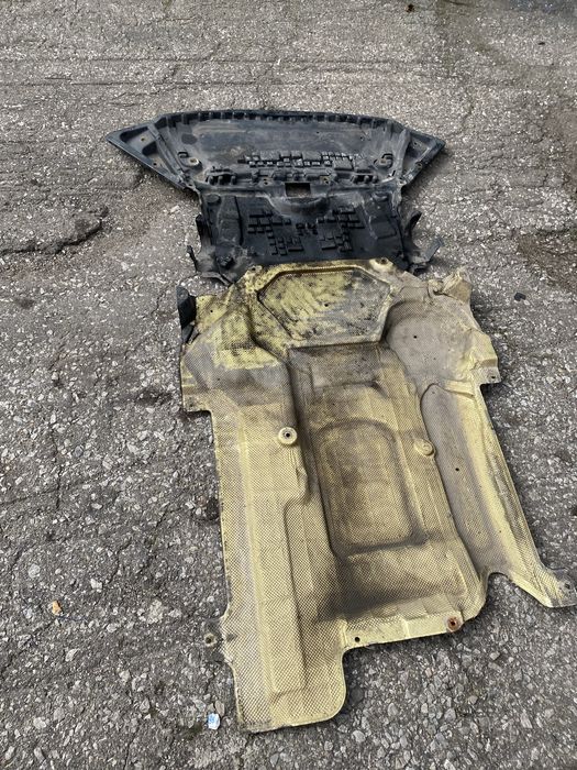 Комплект кори под двигател