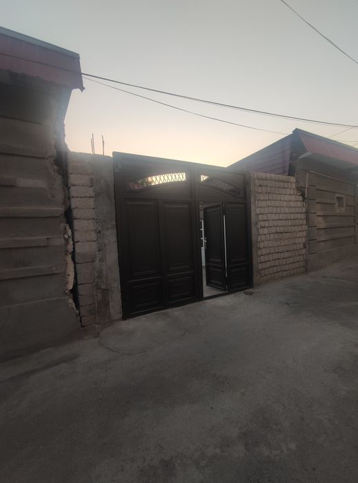 Самарканд Дарвоза махалласида 2 сотих 3хона участка сотилади