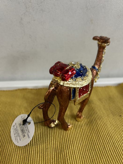 Сувенир-Красива Камила!