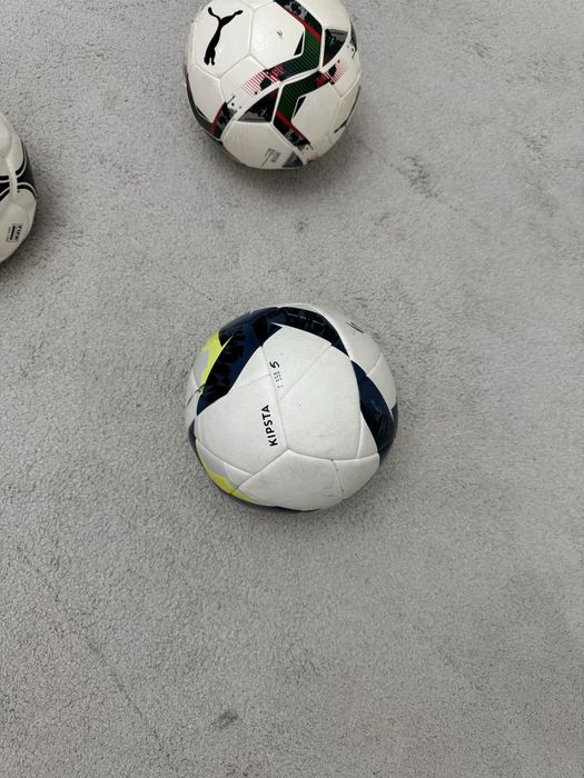 Mingi de fotbal