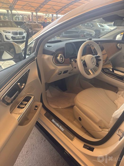 Merecdes benz EQE 500.      2024 yil