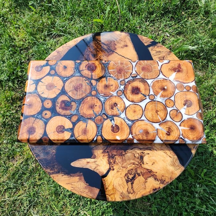 Platou rasina epoxidica 55 cm / 28 cm inglobat complet in rasina !