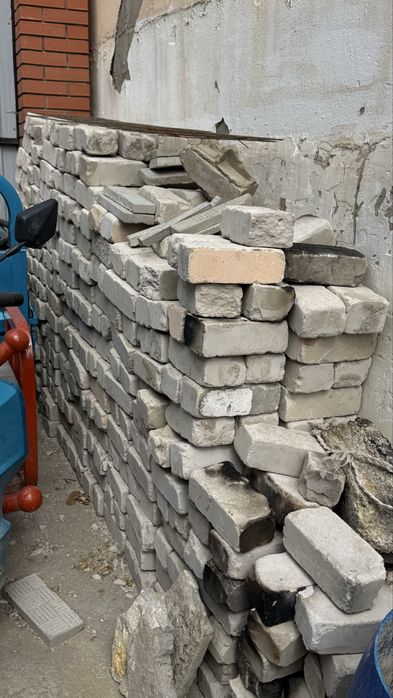 Продам кирпичи и ракушняк (АҚТӨБЕ)