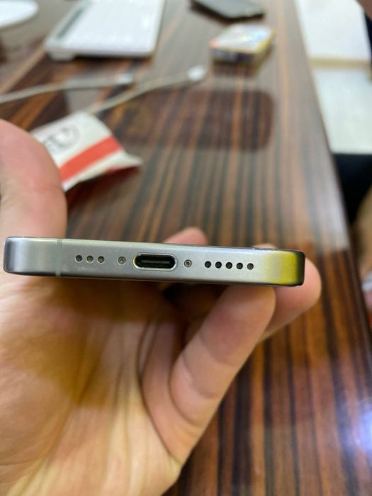 Iphone 15 pro juda yaxshi