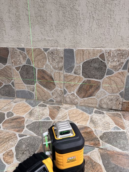 Nivelă laser 360 Dewalt 2026
