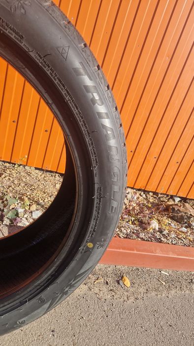 Продам зимние шины