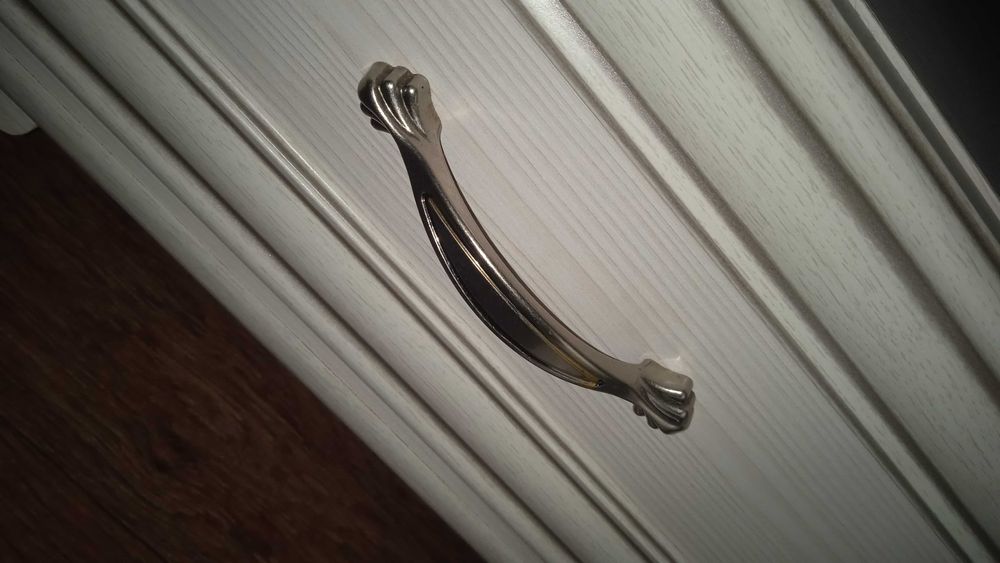 Подставка под телевизор