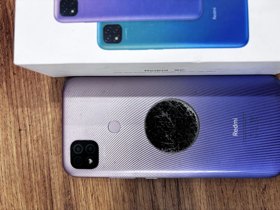 Продается  телефон б/у  состояние нормальное