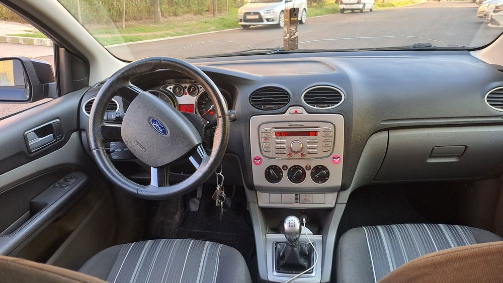 Vand ford focus 2008.   1400€