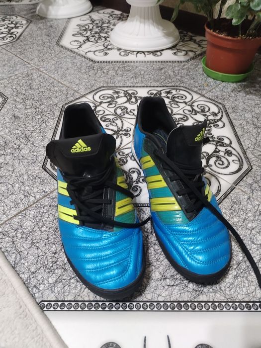 Сораканожка обувь