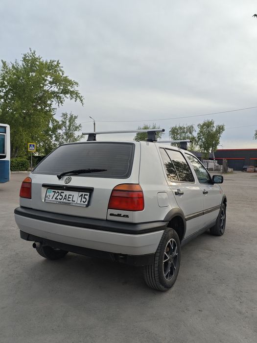 Продам Volkswagen Golf 3.