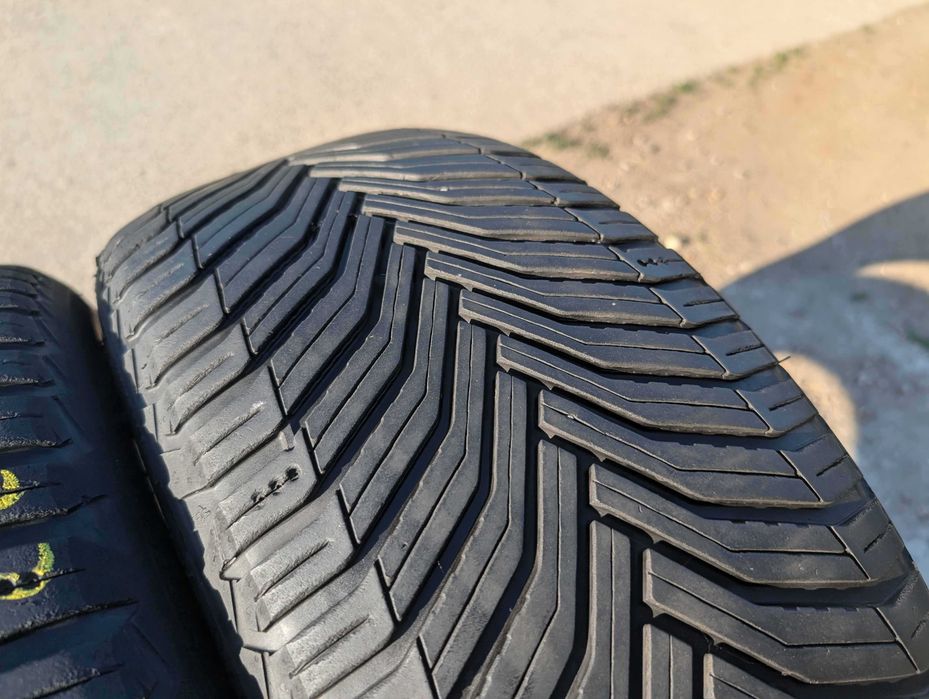 225/40 R18 • All Season • Michelin CrossClimate 2 92Y | 2 buc | DOT 2022 | Pret/buc