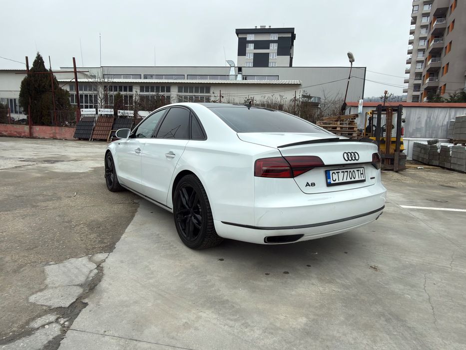 Audi A8 quatrro - 460к.с.