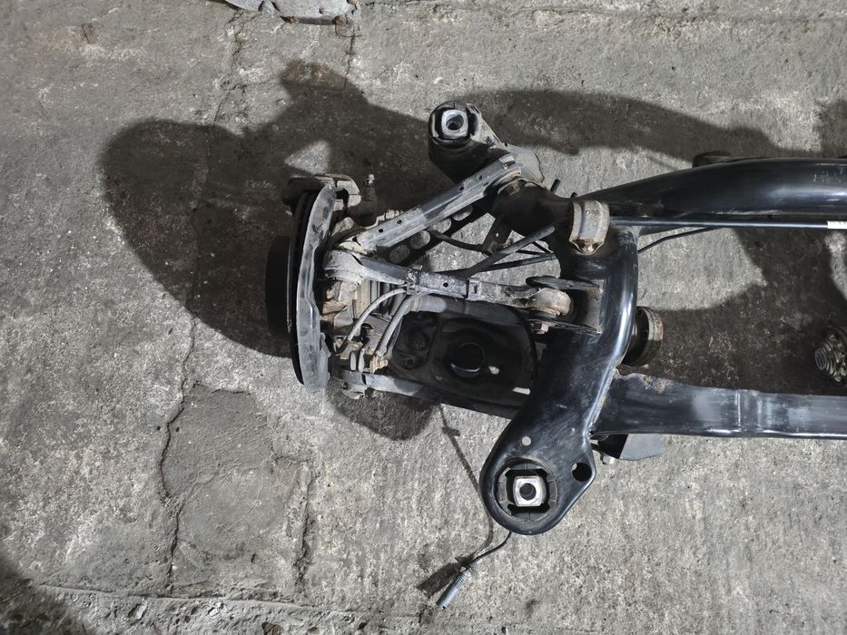 Punte spate BMW E90 E91