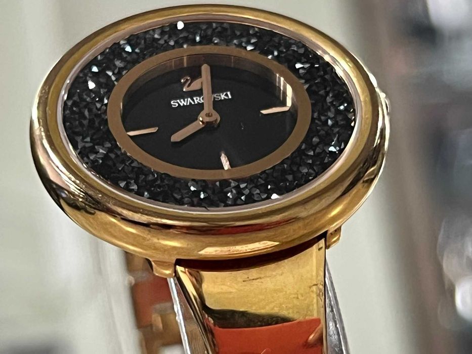 Дамски часовник Swarovski Crystalline Pure 5295334