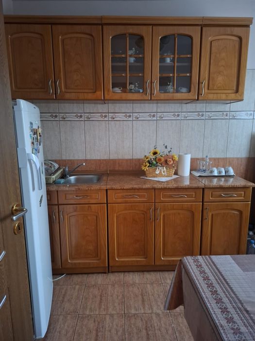 Vând apartament 3 camere