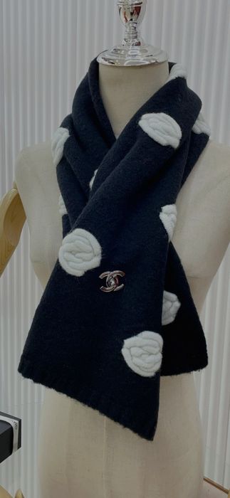 Fular Chanel, model 2026, 2 modele, gratuit prin poșta romana