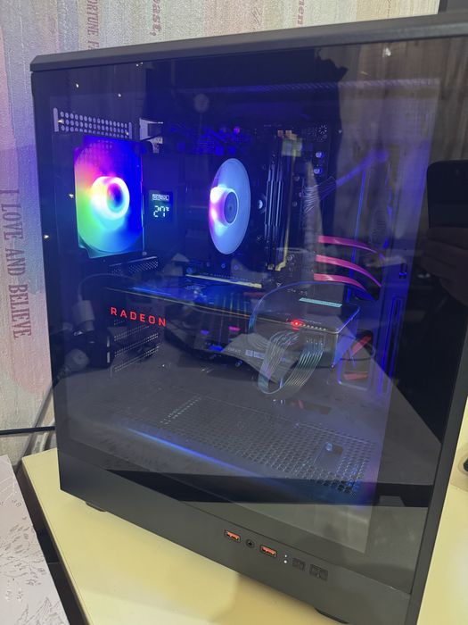 Геймърски компютър I7/16RAM/Vega 64/300GB SSD