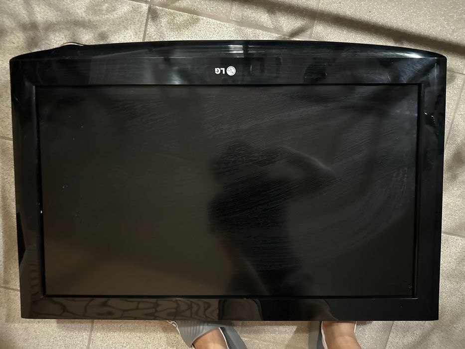 Телевизор LG 32H2010-ZB