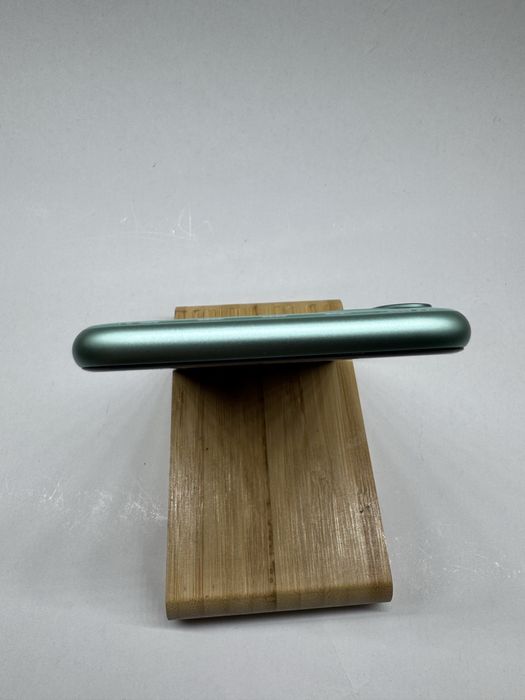 Apple iPhone 11 64Gb Green Neverlocked