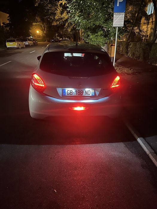 Peugeot 208 HDI 1.4