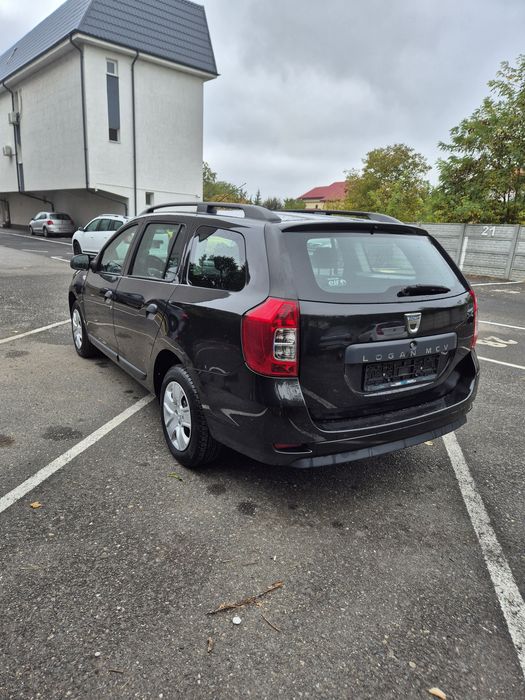 Logan 0.9GPL 64000km