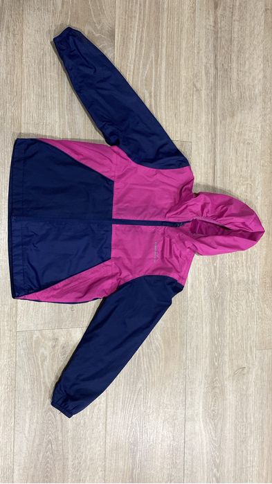 Geaca subtire  de ploaie 7-8 ani