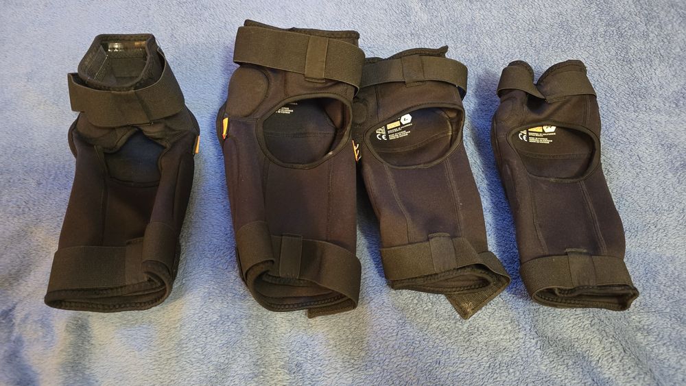 Genunchiere si cotiere Fox Launch D30 pentru bicicleta, mtb marime M