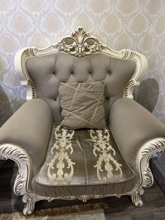 Угловой диван с креслом