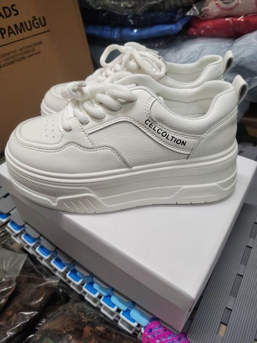 Продавам чисто нови маратомнки