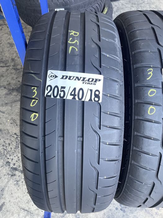 205/40/18 Dunlop RSC