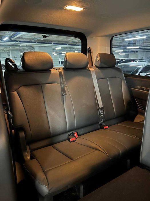 Hyundai Staria 9 o'rindiqli