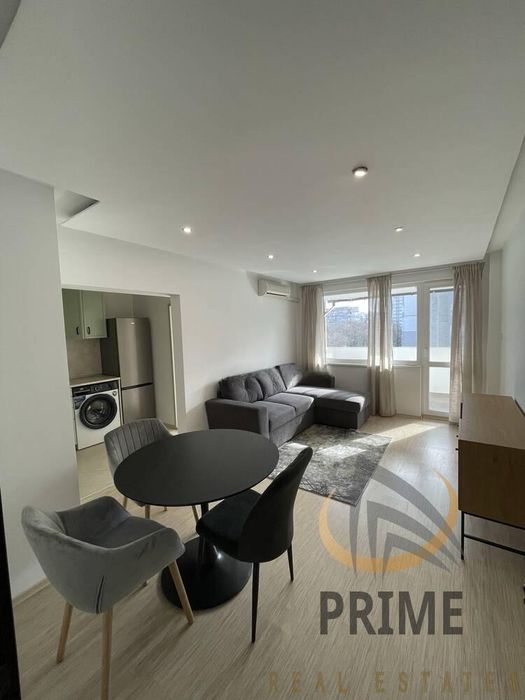 Дава се под наем Тристаен апартамент в Бургас, Славейков - 75 кв.м за 612 € - Снимка #2