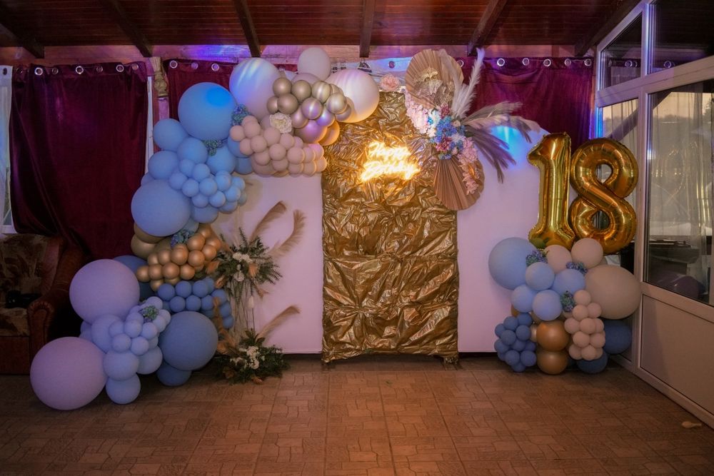Decor baloane evenimente speciale, majorate, nunți botezuri aniversari