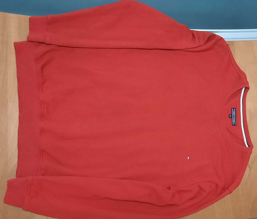 Tommy Hilfiger-Като Нова