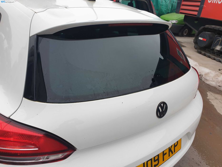 Hayon Haion Capota Portbagaj cu Luneta Geam Sticla Volkswagen Scirocco 2008 - 2014 Culoare LB9A [Q0939]