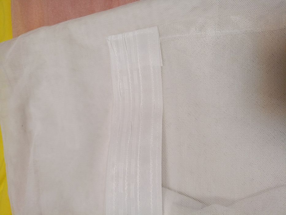 Ново преливащо перде пепел от рози цвят.Ширина 3.30 м.Държина 1.80