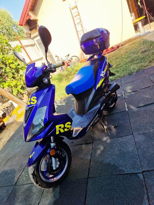Scuter 50cmc inmatriculat (Moped, Bike, Motorcycle)