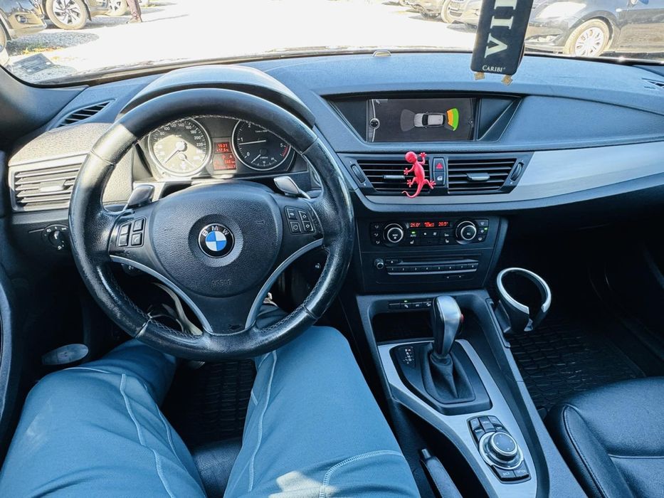 BMW X1  XDrive 2.3D 204hp/AUTOMAT/КОЖА/НАВИ/ОБСЛУЖЕН