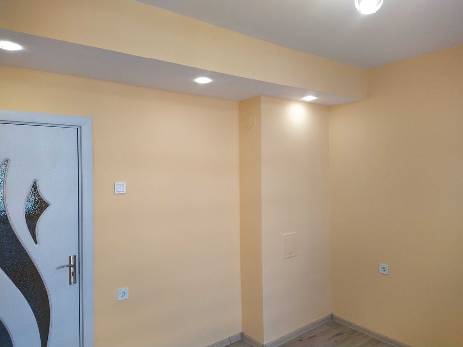 Продава се Двустаен апартамент в Силистра, Център - 54 кв.м за 906 €/кв.м - Снимка #13