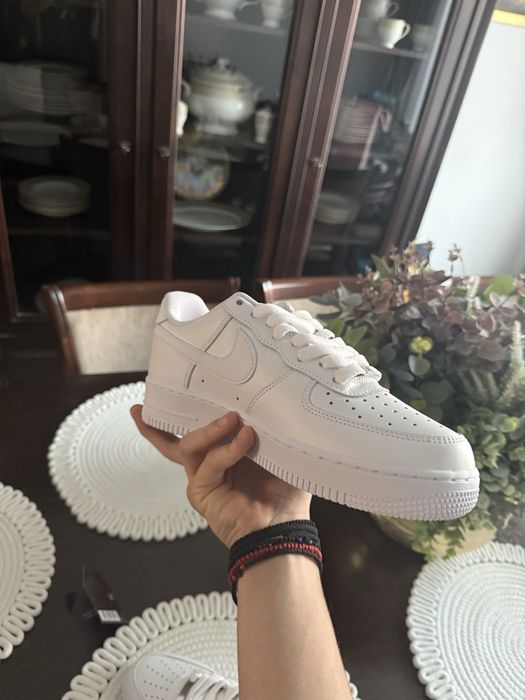 White AirForce1