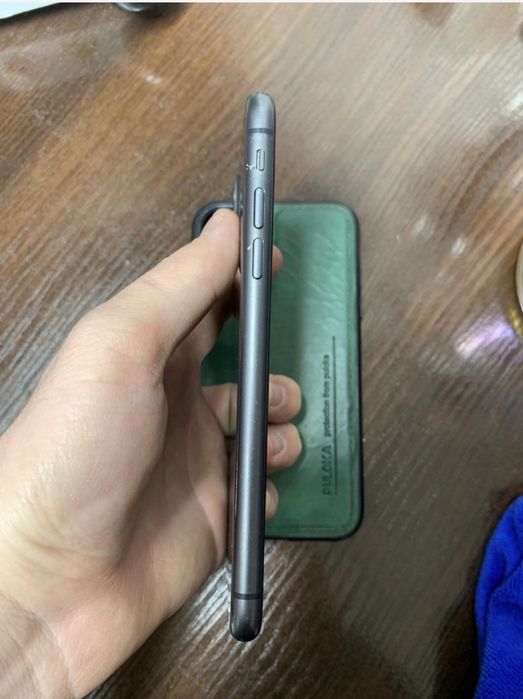 Айфон 11 128 гиг 75 емкость