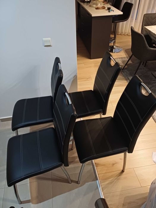 Продавам столове за трапезария